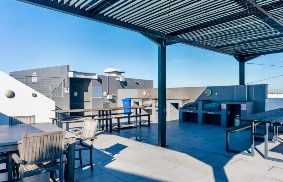 2 Bedroom Property for Sale in Observatory Western Cape